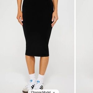 Yitty Black Shaping Midi Skirt